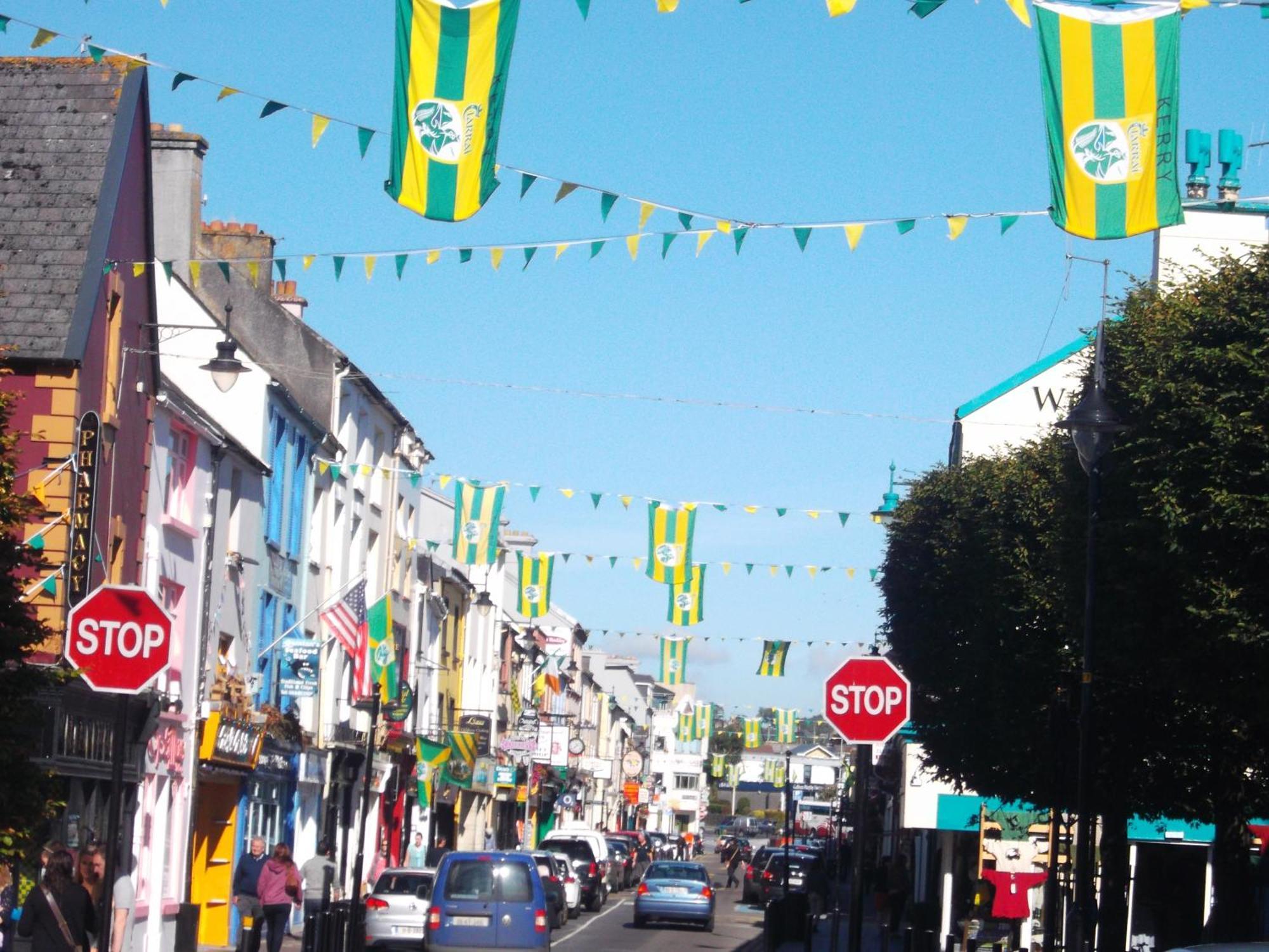 Kerry Holiday Homes At The Killarney Holiday Village 外观 照片