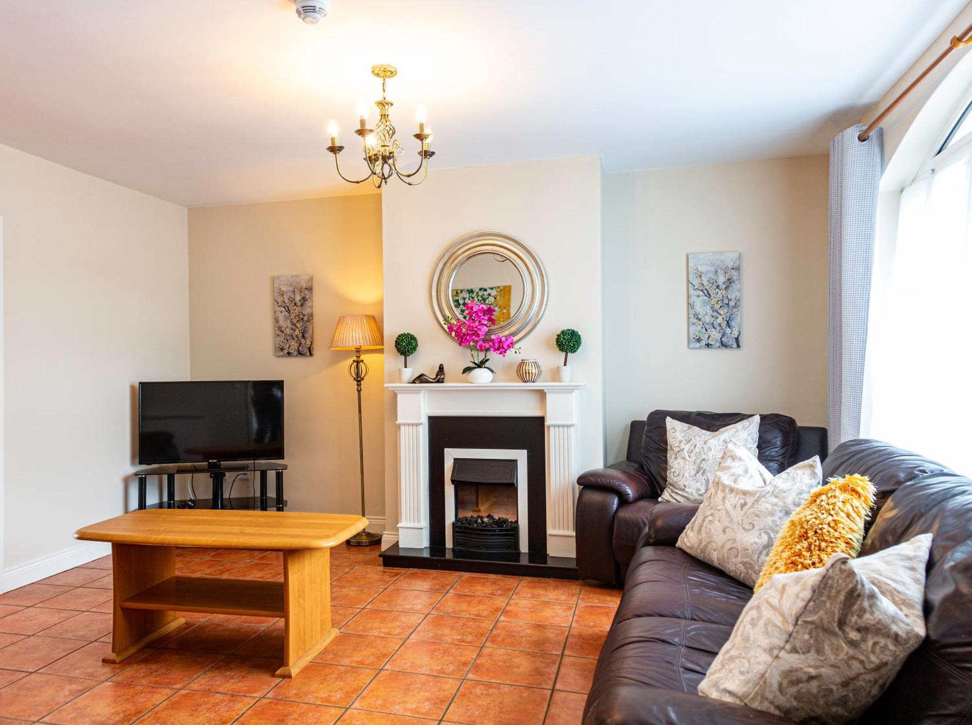 Kerry Holiday Homes At The Killarney Holiday Village 外观 照片